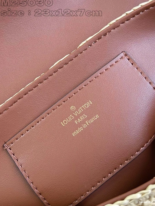 VUITTON West-23.5*12*7CM Twist LOUIS 0518